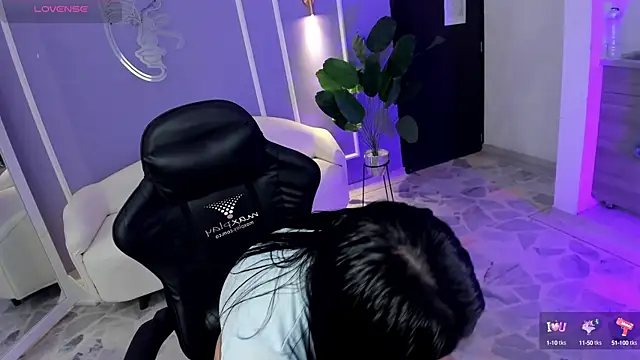 Snapshot of martinasaez chatting on September 26, 2025, 8:02 pm martinasaez online show from September 26, 2025, 8:02 pm