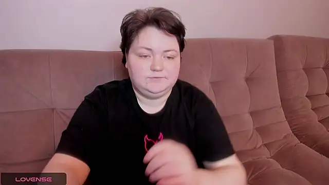 ihaveasecret  online show from January 14, 2025, 11:31 am