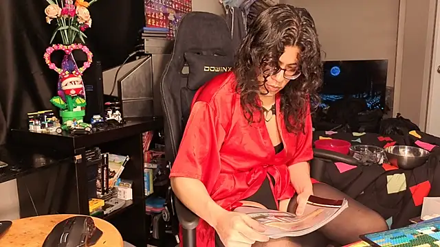 Snapshot of ShinyCherub chatting on February 6, 2025, 11:58 pm ShinyCherub online show from February 6, 2025, 11:58 pm