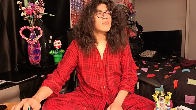 Snapshot of ShinyCherub chatting on March 3, 2025, 7:54 am ShinyCherub online show from March 3, 2025, 7:54 am