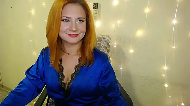 Snapshot of RedHeadSTARx chatting on November 11, 2025, 2:39 pm RedHeadSTARx online show from November 11, 2025, 2:39 pm