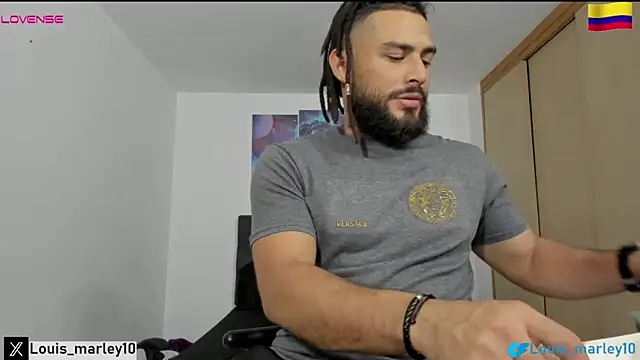 Snapshot of Louis_marley__ chatting on January 30, 2025, 2:38 am Louis marley online show from January 30, 2025, 2:38 am