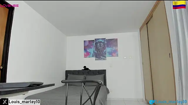 Snapshot of Louis_marley__ chatting on March 6, 2025, 3:24 am Louis marley online show from March 6, 2025, 3:24 am