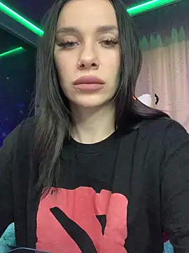 Queen of pain online show from October 22, 2025, 7:30 am