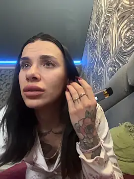 Queen of pain online show from March 2, 2026, 6:36 am