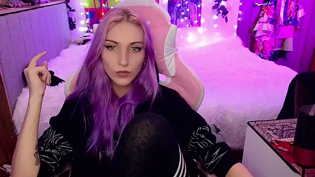 Snapshot of Violet_Noir chatting on January 30, 2025, 11:55 am Violet Noir online show from January 30, 2025, 11:55 am