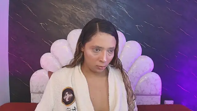  MiaBrown  online show from April 10, 2026, 12:10 pm