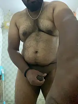 Snapshot of Honeydick7 chatting on January 16, 2025, 3:45 am Honeydick7 online show from January 16, 2025, 3:45 am