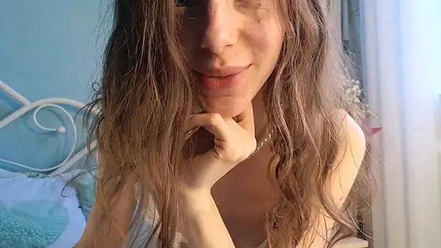 Snapshot of you_desire chatting on March 12, 2025, 8:08 am you desire online show from March 12, 2025, 8:08 am