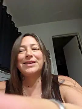 Snapshot of angelbaby1998 chatting on March 22, 2025, 6:43 am angelbaby1998 online show from March 22, 2025, 6:43 am