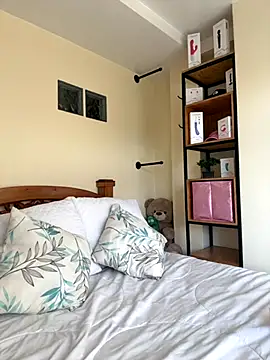 Snapshot of Nicollemays chatting on October 7, 2025, 1:08 pm Nicollemays online show from October 7, 2025, 1:08 pm