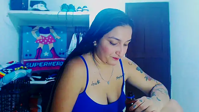 Snapshot of liz_dirty chatting on March 19, 2025, 11:03 pm liz dirty online show from March 19, 2025, 11:03 pm