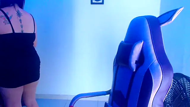 Snapshot of liz_dirty chatting on October 5, 2025, 10:40 pm liz dirty online show from October 5, 2025, 10:40 pm