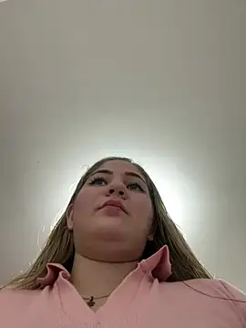 Snapshot of Celestedubois chatting on February 9, 2025, 3:53 am Celestedubois online show from February 9, 2025, 3:53 am