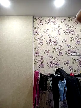 Snapshot of _Sweet_Love_ chatting on October 22, 2025, 1:55 pm Sweet Love online show from October 22, 2025, 1:55 pm