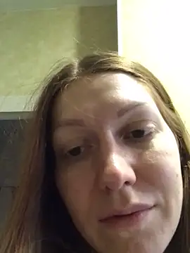  Sweet Love  online show from April 15, 2026, 12:34 pm