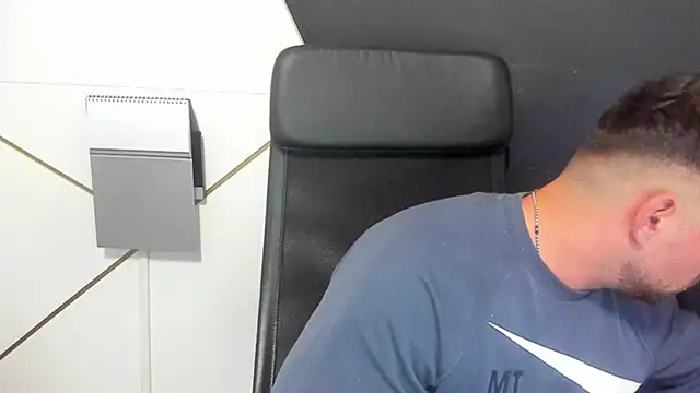 DuncanStone online show from February 9, 2025, 2:50 pm