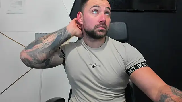 DuncanStone online show from December 1, 2025, 5:45 am