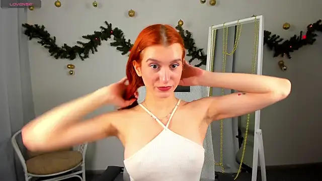 Snapshot of Sally_Biscuit chatting on December 8, 2024, 10:30 am Sally Biscuit online show from December 8, 2024, 10:30 am