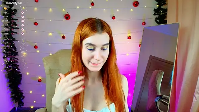 Snapshot of Sally_Biscuit chatting on December 22, 2024, 5:21 pm Sally Biscuit online show from December 22, 2024, 5:21 pm
