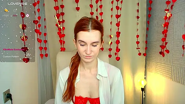 Snapshot of Sally_Biscuit chatting on February 15, 2025, 10:33 am Sally Biscuit online show from February 15, 2025, 10:33 am