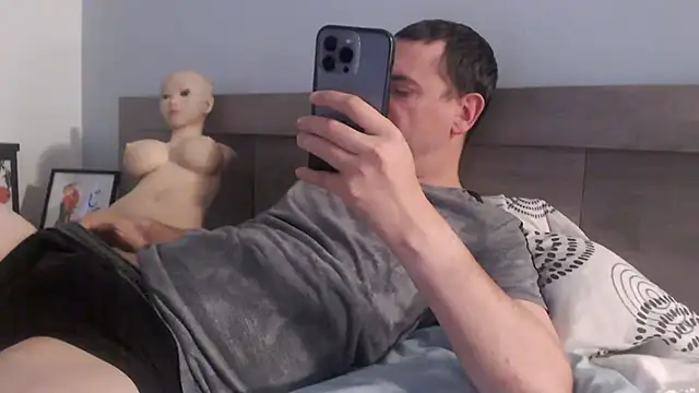 Snapshot of freddy0222222 chatting on September 9, 2025, 6:02 am freddy0222222 online show from September 9, 2025, 6:02 am