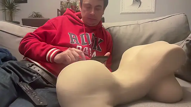 freddy0222222 online show from March 22, 2026, 12:25 am