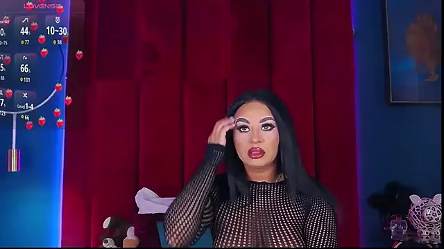 MadyLuxxx online show from February 12, 2026, 7:42 pm