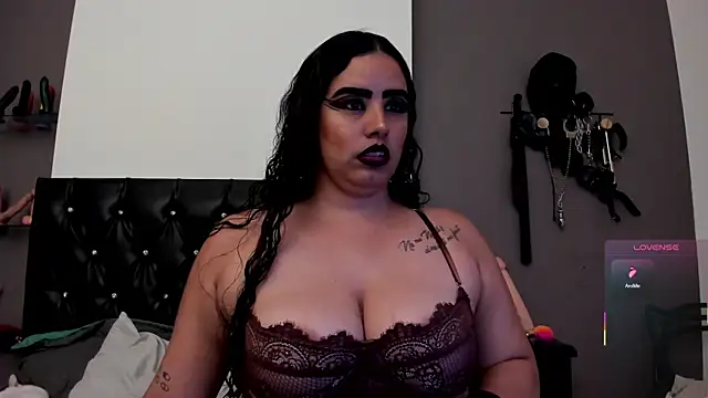 Snapshot of MariaGaitan chatting on November 2, 2025, 7:05 pm MariaGaitan online show from November 2, 2025, 7:05 pm