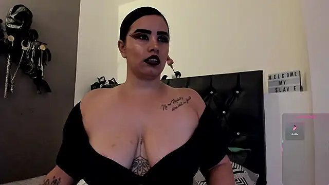 Snapshot of MariaGaitan chatting on November 7, 2025, 7:03 pm MariaGaitan online show from November 7, 2025, 7:03 pm