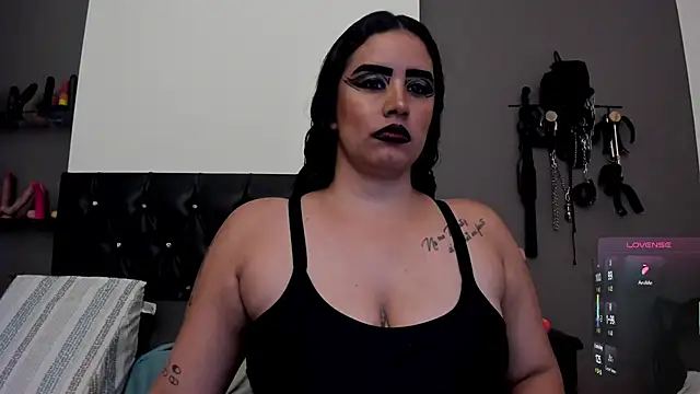 Snapshot of MariaGaitan chatting on November 10, 2025, 7:02 pm MariaGaitan online show from November 10, 2025, 7:02 pm