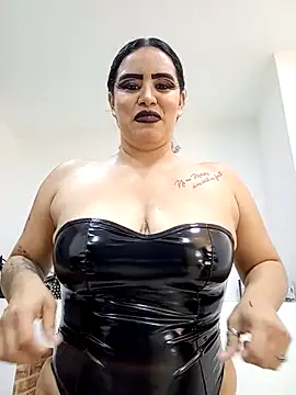 Snapshot of MariaGaitan chatting on December 15, 2025, 7:07 pm MariaGaitan online show from December 15, 2025, 7:07 pm