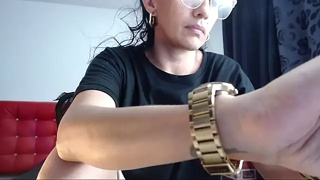 Lucynaugthyy online show from February 1, 2025, 10:44 pm