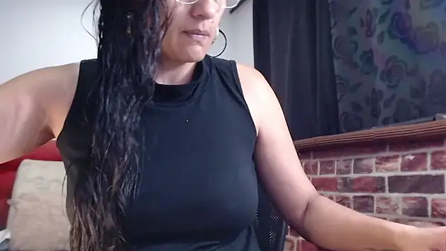 Lucynaugthyy online show from September 11, 2025, 12:05 pm