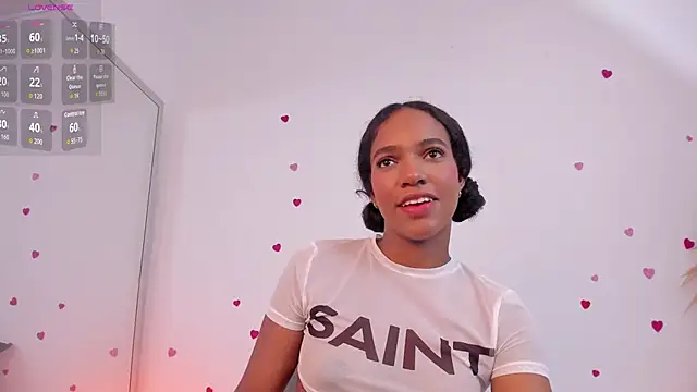 Tina Rouse2 online show from October 4, 2025, 3:10 pm