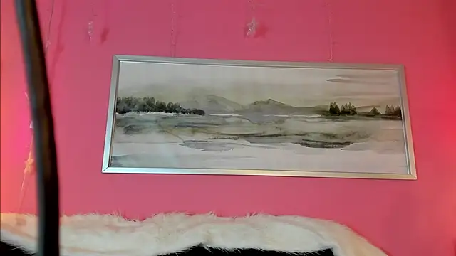 Tiffanysurez  online show from December 4, 2025, 8:39 pm