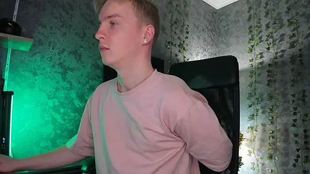 AlexxSweet online show from November 22, 2025, 6:56 am