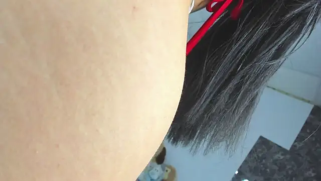 Snapshot of SEXY_DANNA17 chatting on March 19, 2025, 9:58 pm SEXY DANNA17 online show from March 19, 2025, 9:58 pm