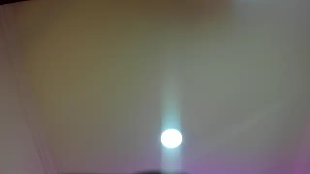 nalalye cruzz  online show from March 11, 2026, 2:39 am