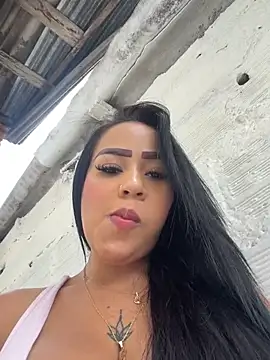 Snapshot of Luisa_Fernandaa chatting on April 14, 2026, 7:31 pm Luisa Fernandaa online show from April 14, 2026, 7:31 pm