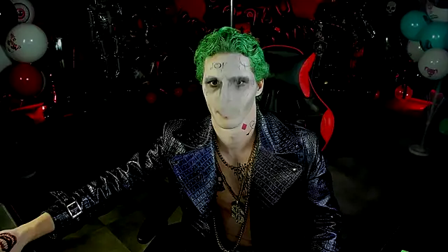 dirty-boss online show from October 31, 2025, 1:39 am