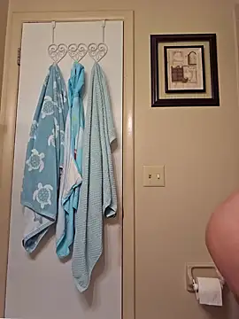 Snapshot of MrBiggBallz chatting on January 24, 2025, 9:05 pm MrBiggBallz online show from January 24, 2025, 9:05 pm