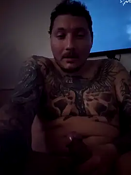 Snapshot of MrBiggBallz chatting on January 28, 2025, 5:14 pm MrBiggBallz online show from January 28, 2025, 5:14 pm