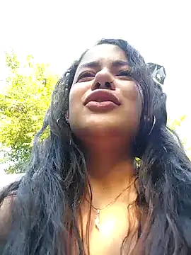 Snapshot of demonaughtyyy chatting on January 26, 2025, 10:35 pm demonaughtyyy online show from January 26, 2025, 10:35 pm