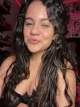 Snapshot of demonaughtyyy chatting on March 8, 2025, 4:23 am demonaughtyyy online show from March 8, 2025, 4:23 am