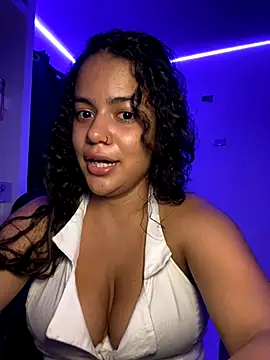 Snapshot of demonaughtyyy chatting on October 9, 2025, 3:15 am demonaughtyyy online show from October 9, 2025, 3:15 am