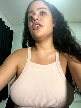 Snapshot of demonaughtyyy chatting on December 18, 2025, 3:56 am demonaughtyyy online show from December 18, 2025, 3:56 am