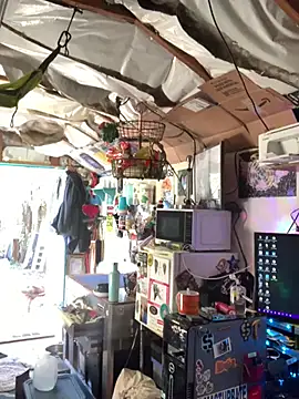 Snapshot of CloudDadddyyy420 chatting on January 5, 2025, 2:30 pm CloudDadddyyy420 online show from January 5, 2025, 2:30 pm