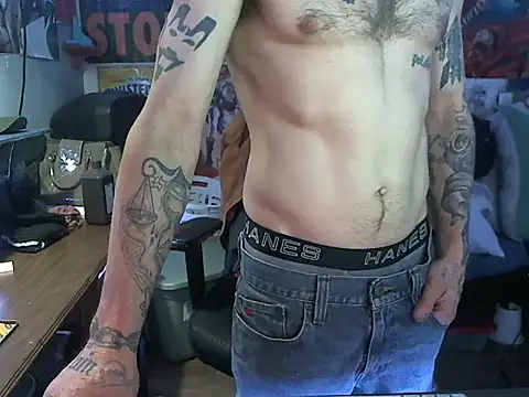 Snapshot of CloudDadddyyy420 chatting on March 19, 2025, 7:29 am CloudDadddyyy420 online show from March 19, 2025, 7:29 am