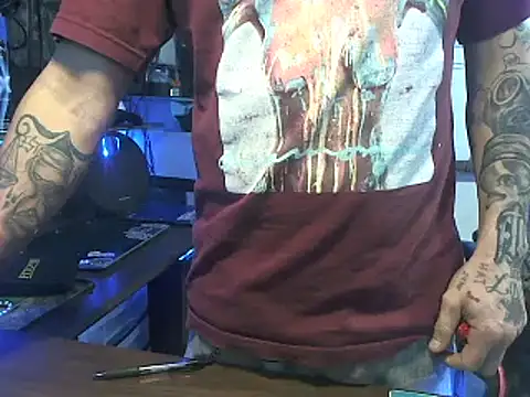 Snapshot of CloudDadddyyy420 chatting on September 14, 2025, 7:07 am CloudDadddyyy420 online show from September 14, 2025, 7:07 am